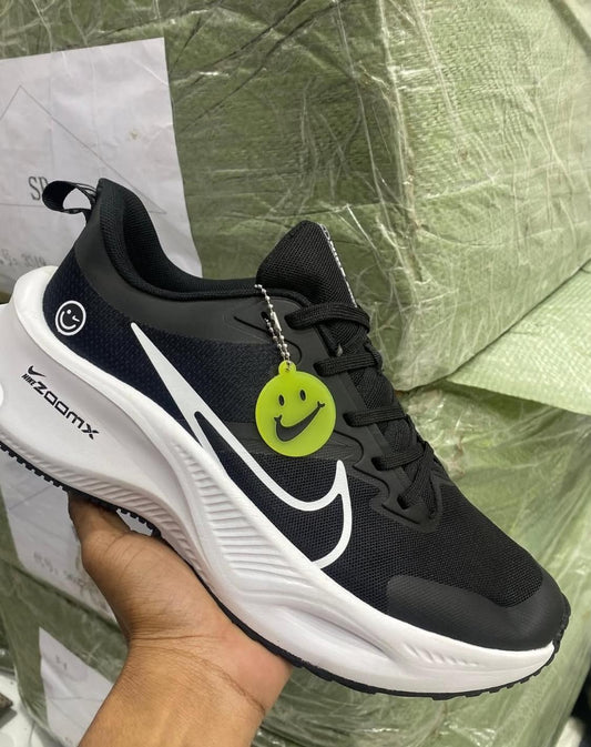 Nike zoom x smily